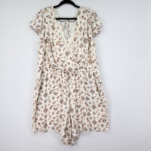 Torrid Womens Gauze Surplice Romper Size 1X Flutter Sleeve Fall Foliage Print - Picture 16 of 16